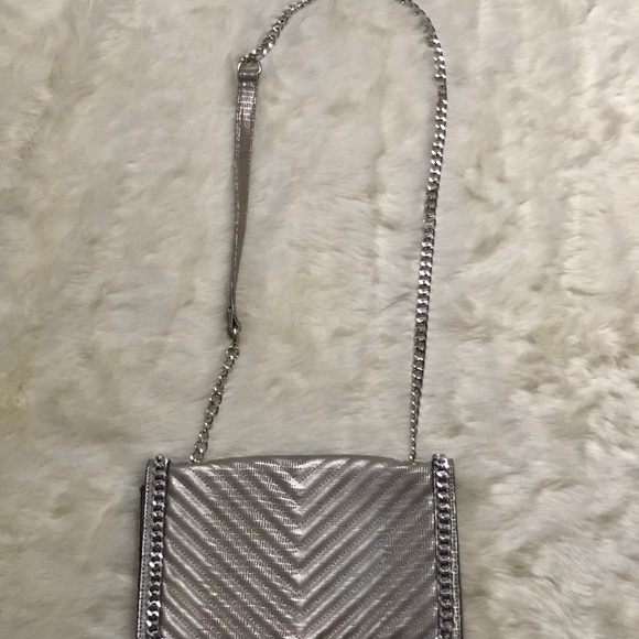 Silver Mossimo evening bag - Picture 2 of 5